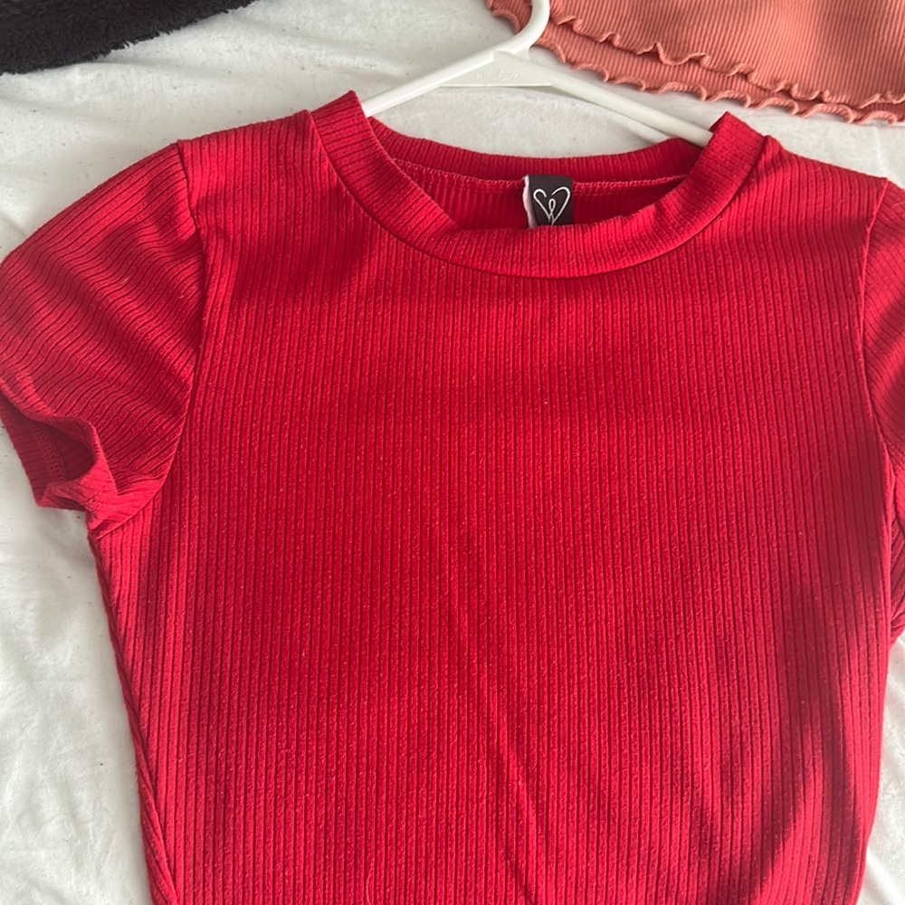 red crop top